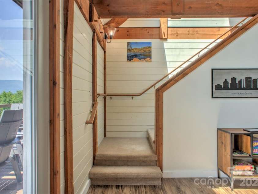 140 Camby Drive, Fairview, NC 28730.  MLS# CAR4178451, YatesRealty ID 2344. 