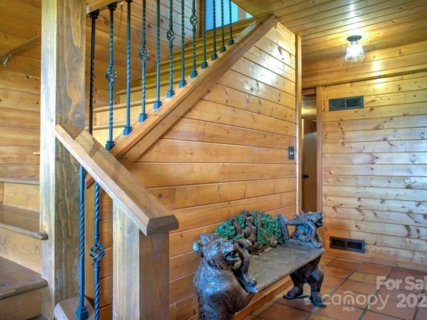 140 Camby Drive, Fairview, NC 28730.  MLS# CAR4178451, YatesRealty ID 2344. 