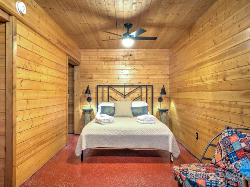 140 Camby Drive, Fairview, NC 28730.  MLS# CAR4178451, YatesRealty ID 2344. Bonus room downstairs