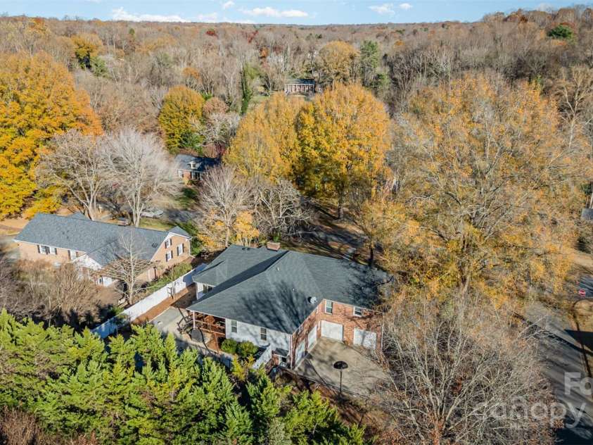 300 Gloucestershire Road, Winston Salem, NC 27104.  MLS# CAR4321606, YatesRealty ID 2344. Aerial of property