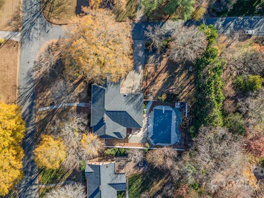 300 Gloucestershire Road, Winston Salem, NC 27104.  MLS# CAR4321606, YatesRealty ID 2344. Aerial of property