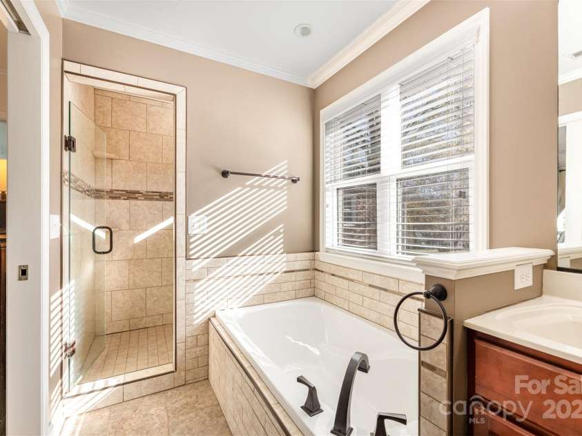 300 Gloucestershire Road, Winston Salem, NC 27104.  MLS# CAR4321606, YatesRealty ID 2344. Primary Bathroom