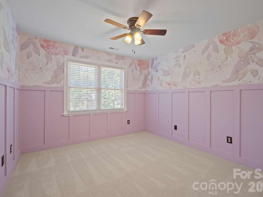 14506 Harvington Drive, Huntersville, NC 28078.  MLS# CAR4382573, YatesRealty ID 23440. 