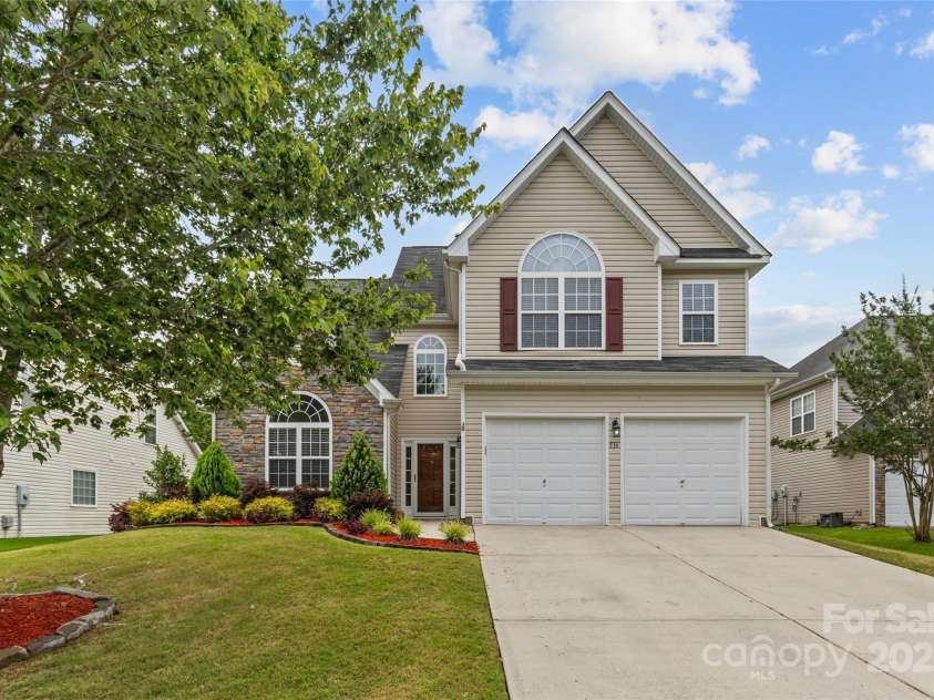 516 Cool Creek Drive, Rock Hill, SC 29732.  MLS# CAR4271964, YatesRealty ID 23440. 