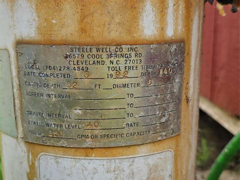 233 Hicks Road, Statesville, NC 28625.  MLS# CAR4273978, YatesRealty ID 23441. 