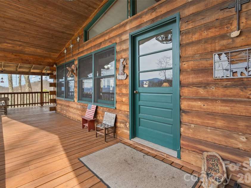 519 Promiseland Road, Canton, NC 28716.  MLS# CAR4359257, YatesRealty ID 23442. 
