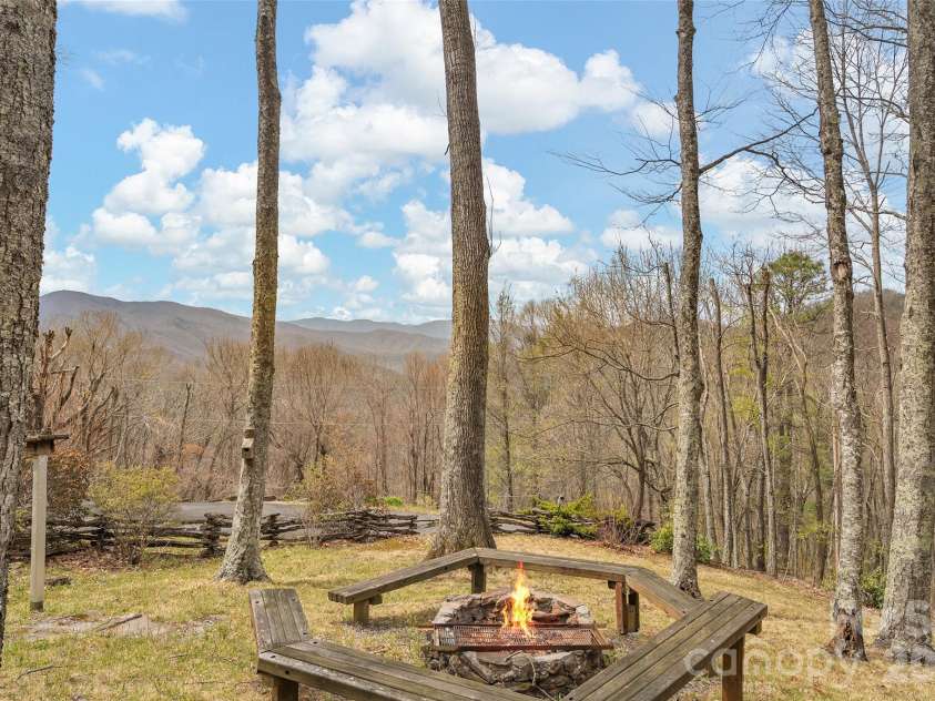519 Promiseland Road, Canton, NC 28716.  MLS# CAR4359257, YatesRealty ID 23442. 
