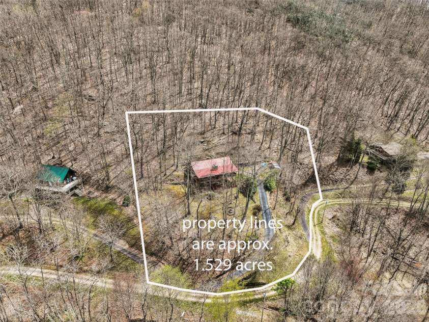 519 Promiseland Road, Canton, NC 28716.  MLS# CAR4359257, YatesRealty ID 23442. 