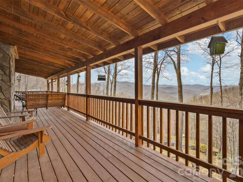 519 Promiseland Road, Canton, NC 28716.  MLS# CAR4359257, YatesRealty ID 23442. 