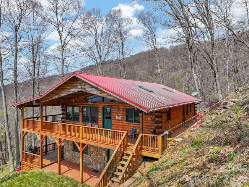 519 Promiseland Road, Canton, NC 28716.  MLS# CAR4359257, YatesRealty ID 23442. 