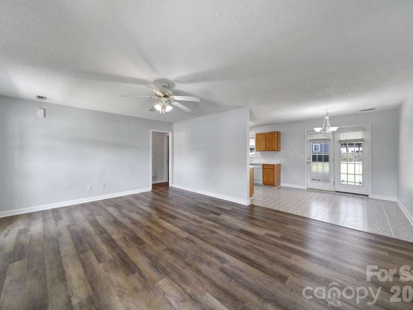 1740 Rosewell Drive, Rock Hill, SC 29732.  MLS# CAR4376927, YatesRealty ID 23443. 