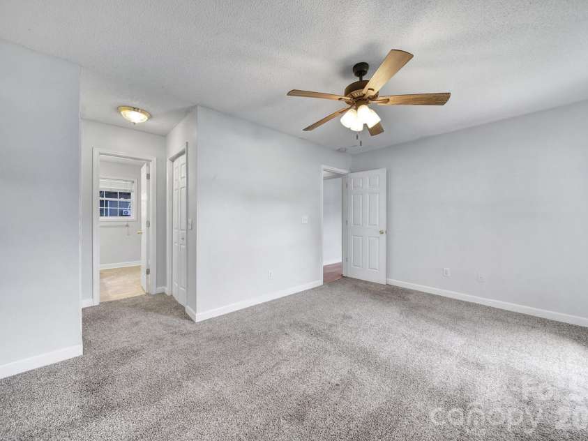 1740 Rosewell Drive, Rock Hill, SC 29732.  MLS# CAR4376927, YatesRealty ID 23443. 