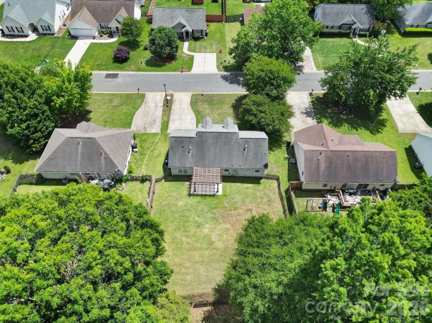 1740 Rosewell Drive, Rock Hill, SC 29732.  MLS# CAR4376927, YatesRealty ID 23443. 
