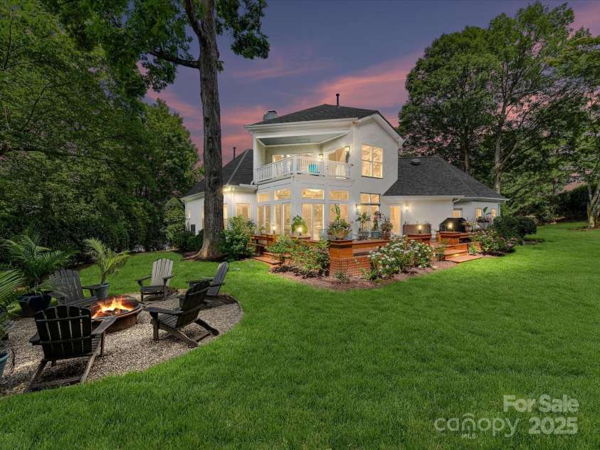 19205 Hidden Cove Lane, Cornelius, NC 28031.  MLS# CAR4272295, YatesRealty ID 23444. 