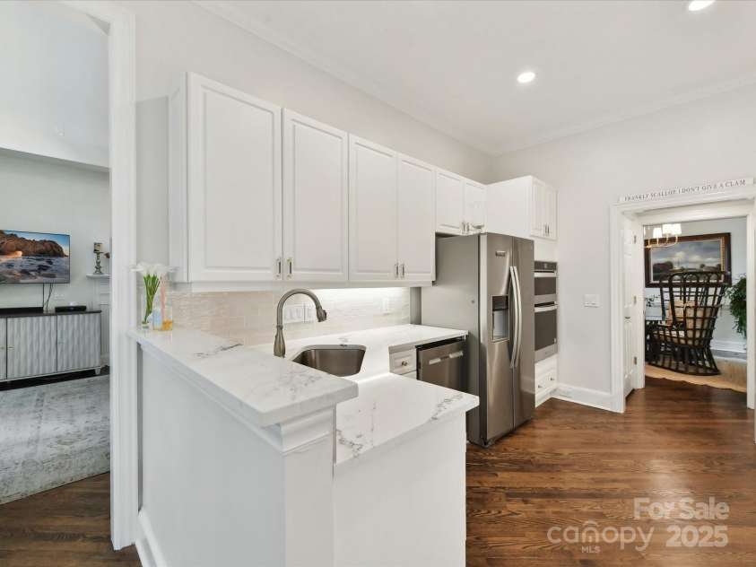 19205 Hidden Cove Lane, Cornelius, NC 28031.  MLS# CAR4272295, YatesRealty ID 23444. 