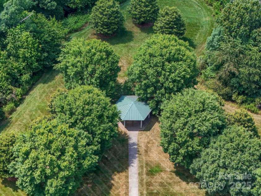 4303 Patriots Hill Road, Mint Hill, NC 28227.  MLS# CAR4309426, YatesRealty ID 23445. Picnic Area with Gazebo