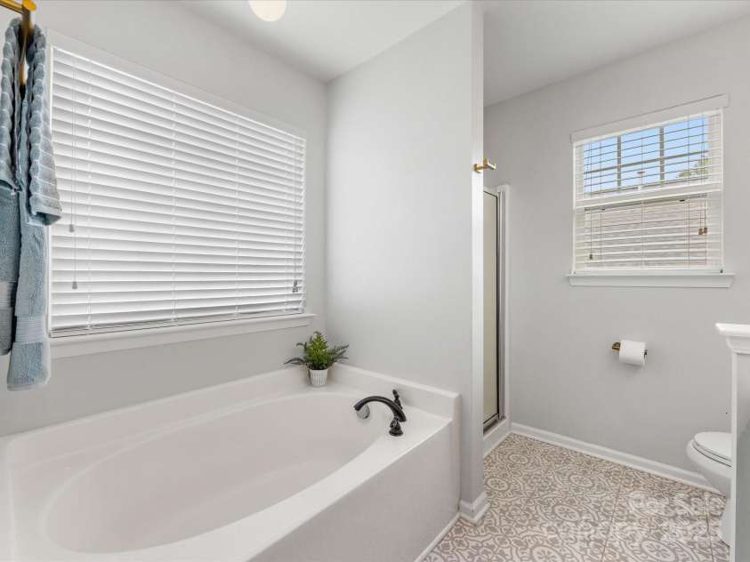 4303 Patriots Hill Road, Mint Hill, NC 28227.  MLS# CAR4309426, YatesRealty ID 23445. Primary Bath