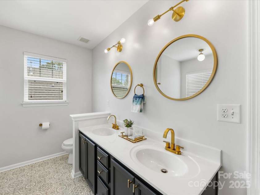 4303 Patriots Hill Road, Mint Hill, NC 28227.  MLS# CAR4309426, YatesRealty ID 23445. Updated Primary Bath