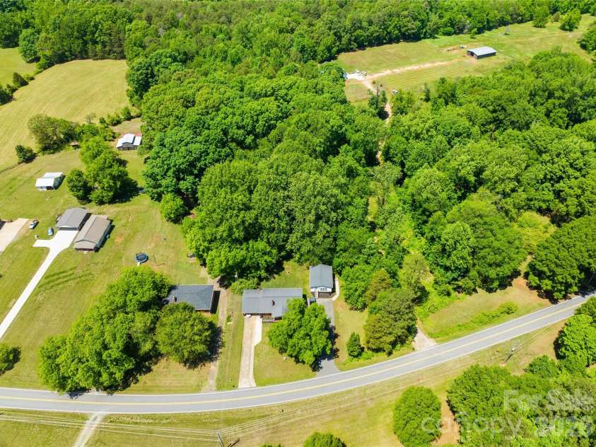 5603 King Wilkinson Road, Denver, NC 28037.  MLS# CAR4379407, YatesRealty ID 23446. 