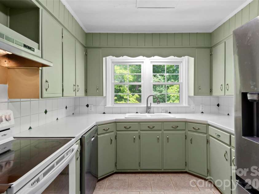 951 Dodson Mill Road, Pilot Mountain, NC 27041.  MLS# CAR4383044, YatesRealty ID 23447. 