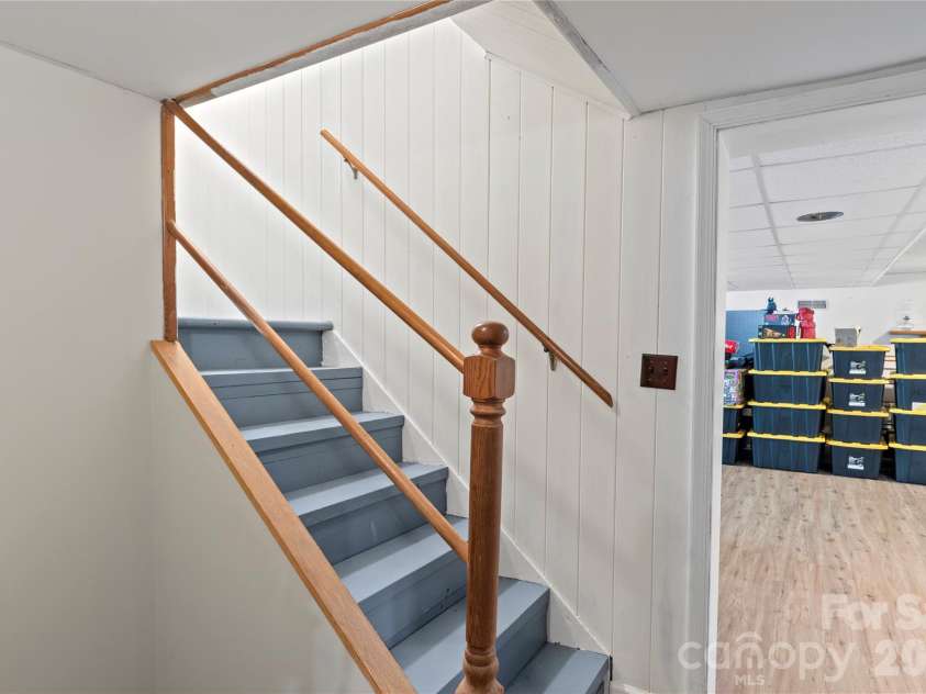 951 Dodson Mill Road, Pilot Mountain, NC 27041.  MLS# CAR4383044, YatesRealty ID 23447. 