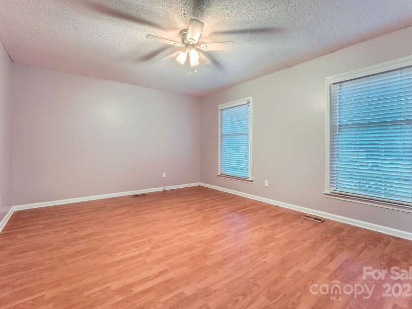 1506 Union New Hope Road, Gastonia, NC 28056.  MLS# CAR4270511, YatesRealty ID 23448. 