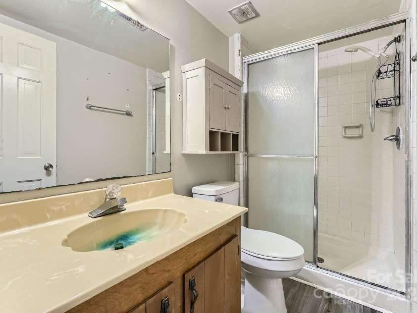 1506 Union New Hope Road, Gastonia, NC 28056.  MLS# CAR4270511, YatesRealty ID 23448. 