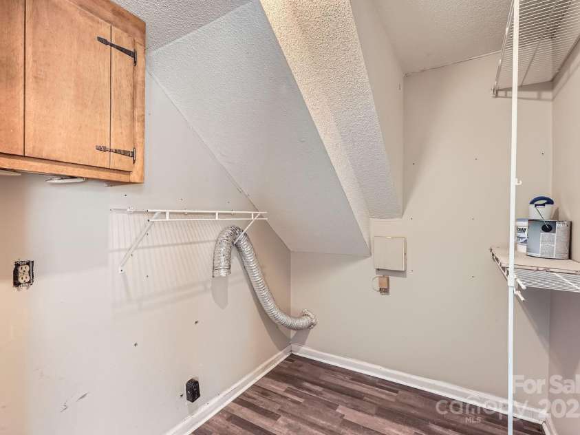 1506 Union New Hope Road, Gastonia, NC 28056.  MLS# CAR4270511, YatesRealty ID 23448. 