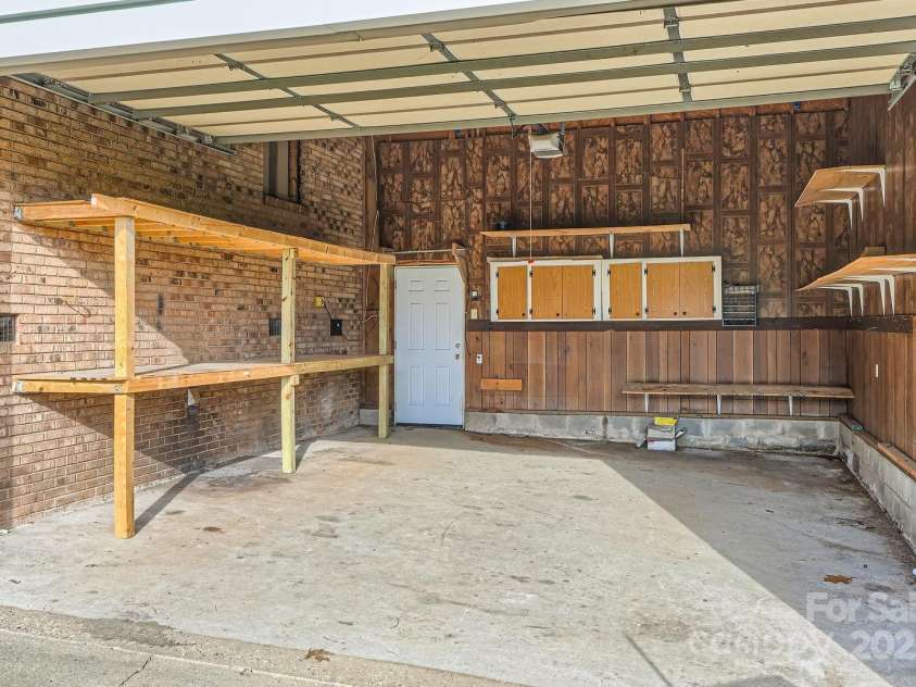 1506 Union New Hope Road, Gastonia, NC 28056.  MLS# CAR4270511, YatesRealty ID 23448. 