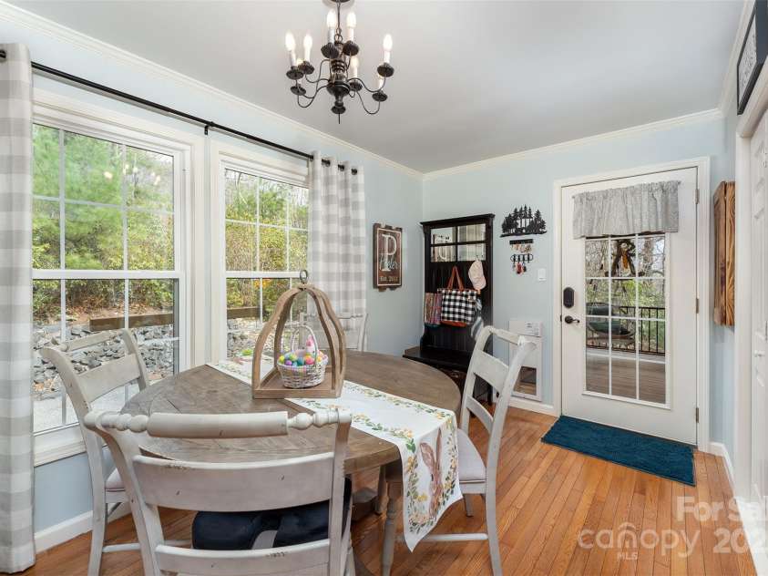 7788 Parks Mountain Drive, Newland, NC 28657.  MLS# CAR4244906, YatesRealty ID 23449. 