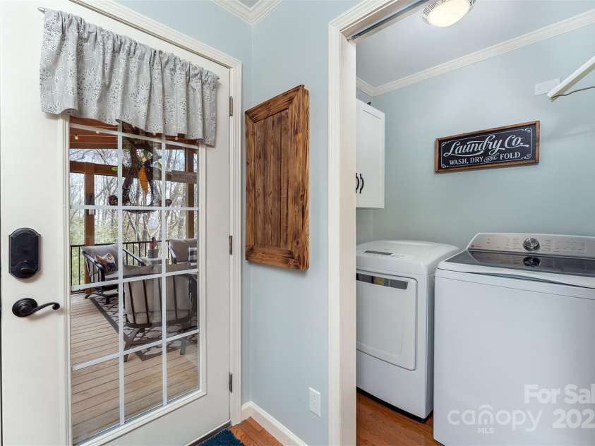 7788 Parks Mountain Drive, Newland, NC 28657.  MLS# CAR4244906, YatesRealty ID 23449. 