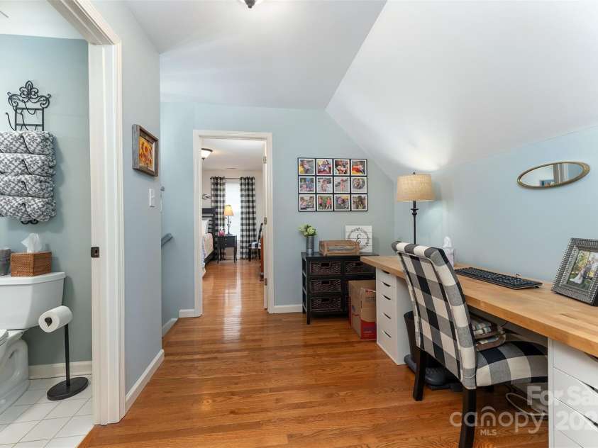 7788 Parks Mountain Drive, Newland, NC 28657.  MLS# CAR4244906, YatesRealty ID 23449. 