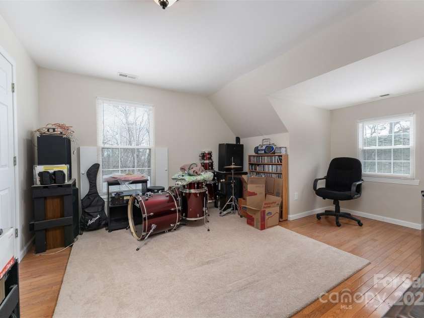 7788 Parks Mountain Drive, Newland, NC 28657.  MLS# CAR4244906, YatesRealty ID 23449. 