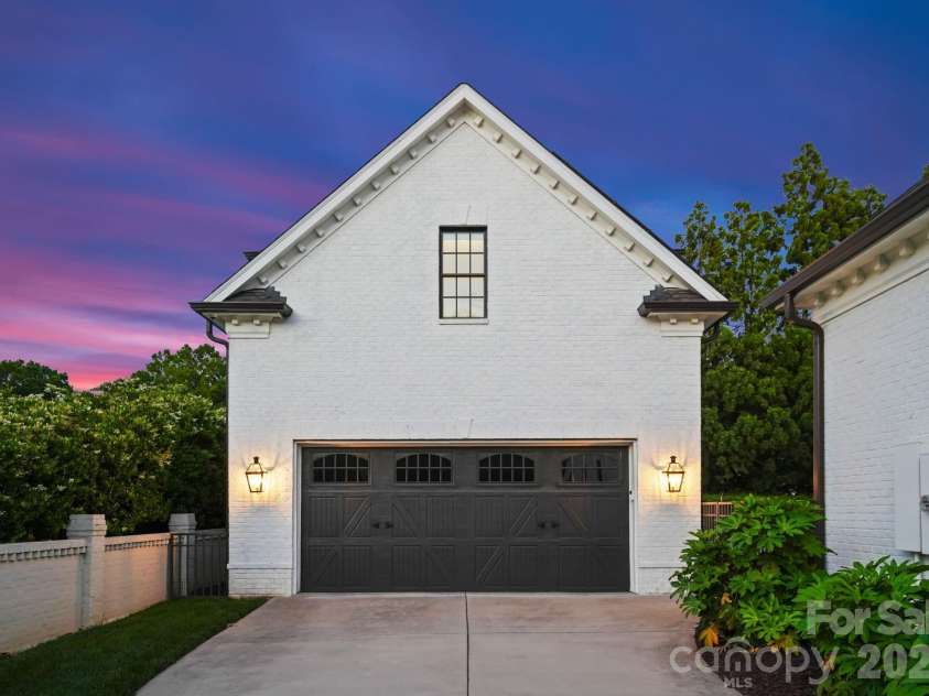 2313 Richardson Drive, Charlotte, NC 28211.  MLS# CAR4382670, YatesRealty ID 23450. Detached 2-car garage
