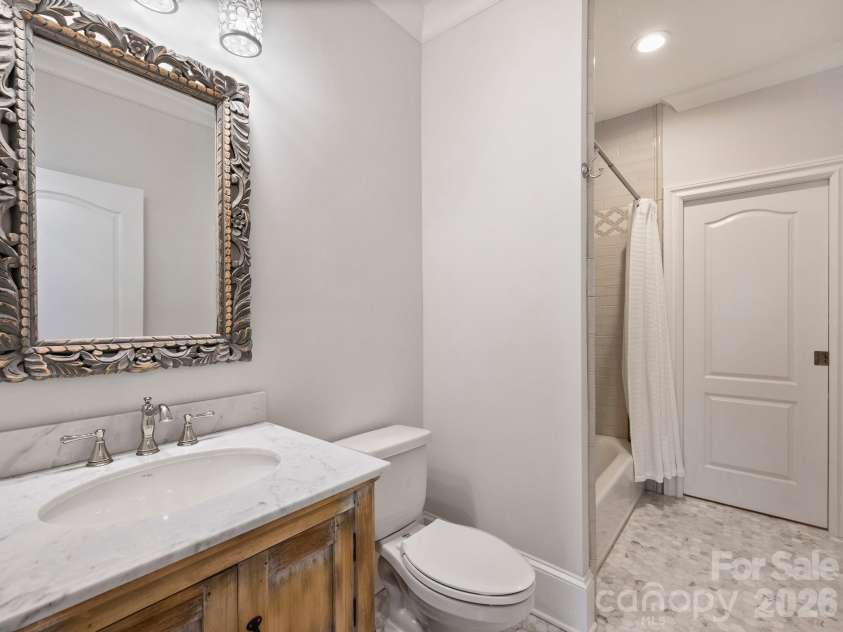 2313 Richardson Drive, Charlotte, NC 28211.  MLS# CAR4382670, YatesRealty ID 23450. Guest Suite 2 bath