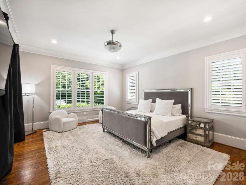2313 Richardson Drive, Charlotte, NC 28211.  MLS# CAR4382670, YatesRealty ID 23450. Primary Bedroom