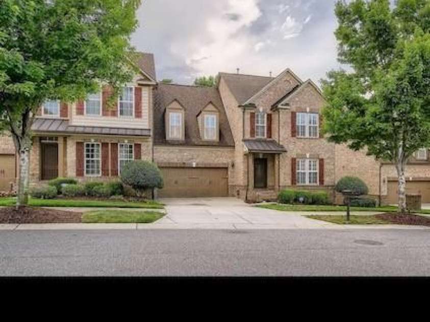 2234 Donnington Lane, Concord, NC 28027.  MLS# CAR4263064, YatesRealty ID 23453. 