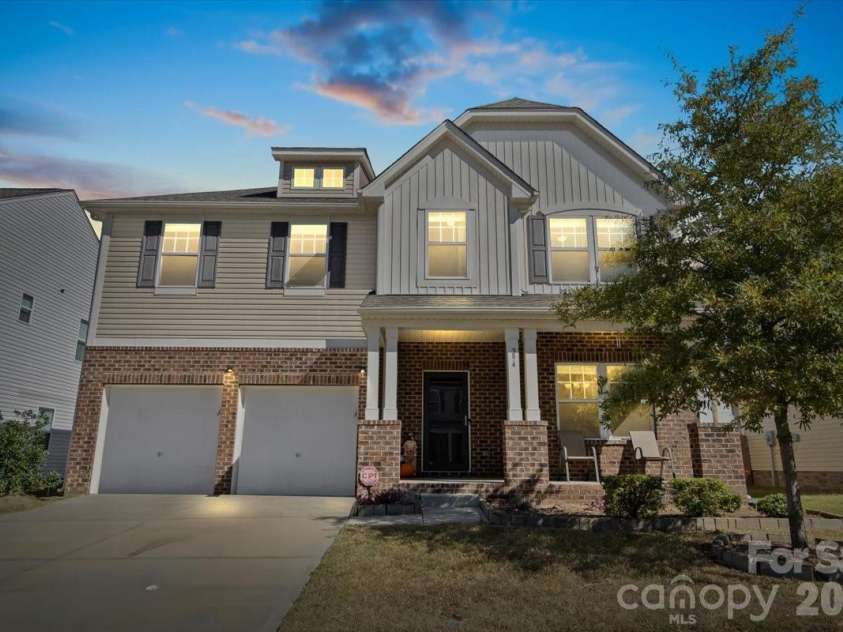 294 Bellingrath Boulevard, Rock Hill, SC 29730.  MLS# CAR4406968, YatesRealty ID 23453. 