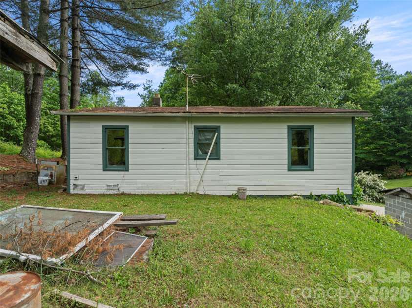 1669 Fisher Creek Road, Sylva, NC 28779.  MLS# CAR4382128, YatesRealty ID 23454. 
