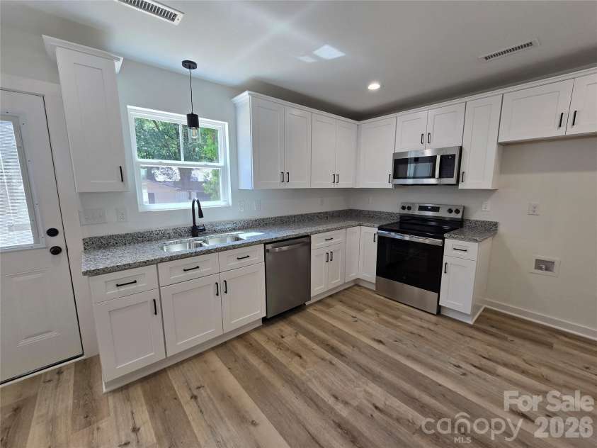 159 Hillcrest Road, New London, NC 28271.  MLS# CAR4371707, YatesRealty ID 23455. 