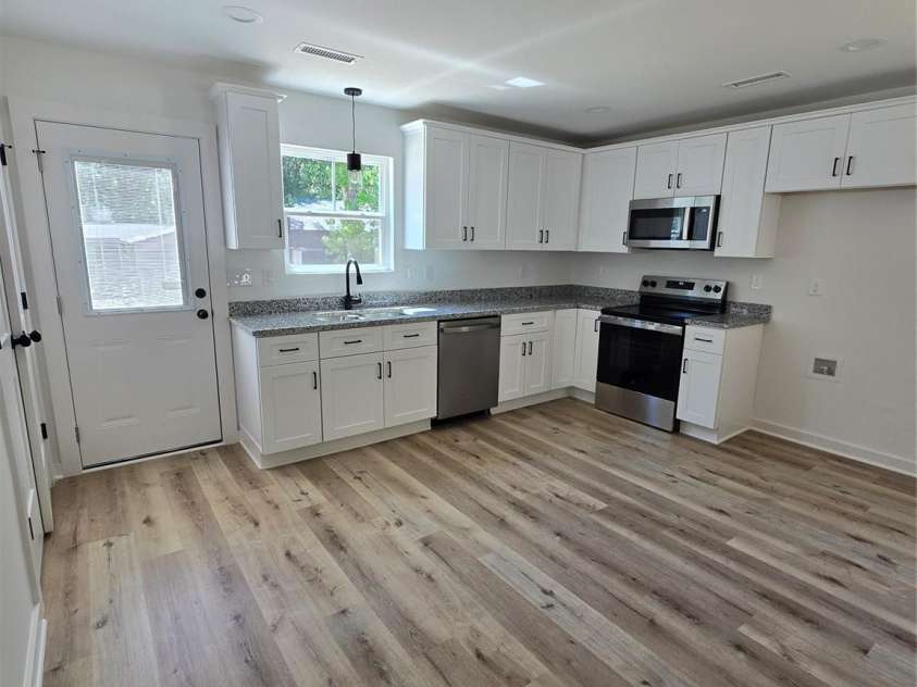 159 Hillcrest Road, New London, NC 28271.  MLS# CAR4371707, YatesRealty ID 23455. 