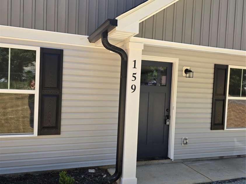 159 Hillcrest Road, New London, NC 28271.  MLS# CAR4371707, YatesRealty ID 23455. 