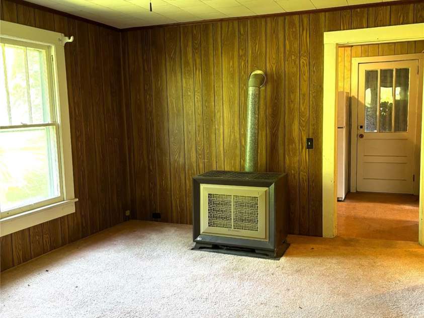 291 Walker Street, Columbus, NC 28722.  MLS# CAR4268065, YatesRealty ID 23455. 