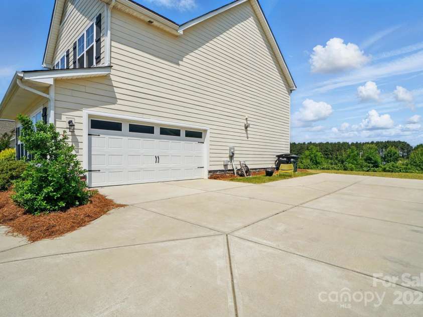 4321 Hornyak Drive, Monroe, NC 28110.  MLS# CAR4251120, YatesRealty ID 23457. 