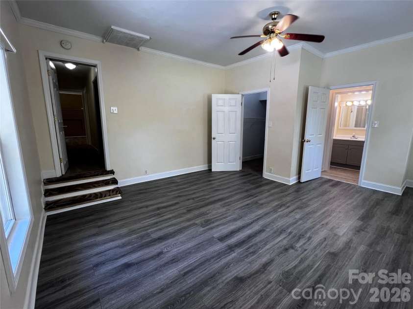 535 Nicholson Creek Road, Brevard, NC 28712.  MLS# CAR4362602, YatesRealty ID 23457. 