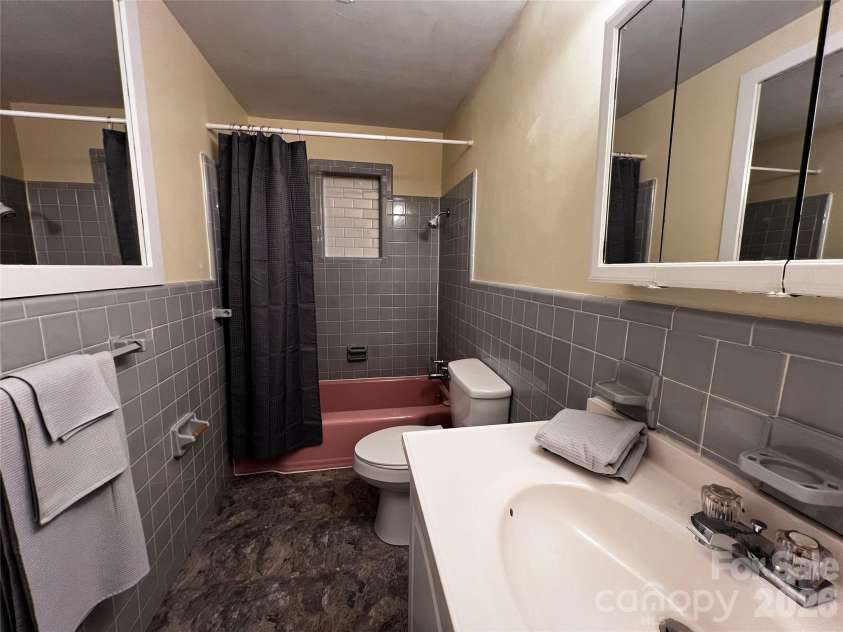 535 Nicholson Creek Road, Brevard, NC 28712.  MLS# CAR4362602, YatesRealty ID 23457. 