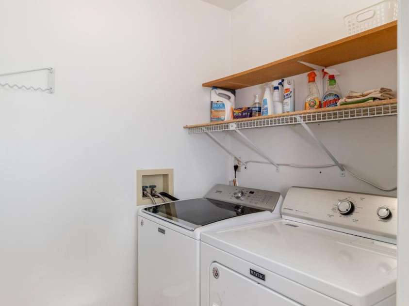 128 Camellia Way, Hendersonville, NC 28739.  MLS# CAR4404183, YatesRealty ID 23458. 