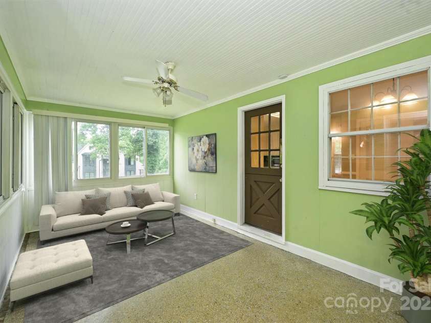 1961 Runnymede Lane, Charlotte, NC 28211.  MLS# CAR4265573, YatesRealty ID 23458. Virtually Staged