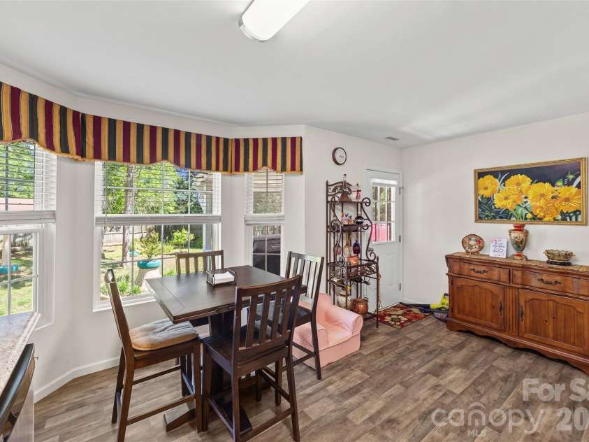 208 Victoria Circle, York, SC 29745.  MLS# CAR4381386, YatesRealty ID 23459. 