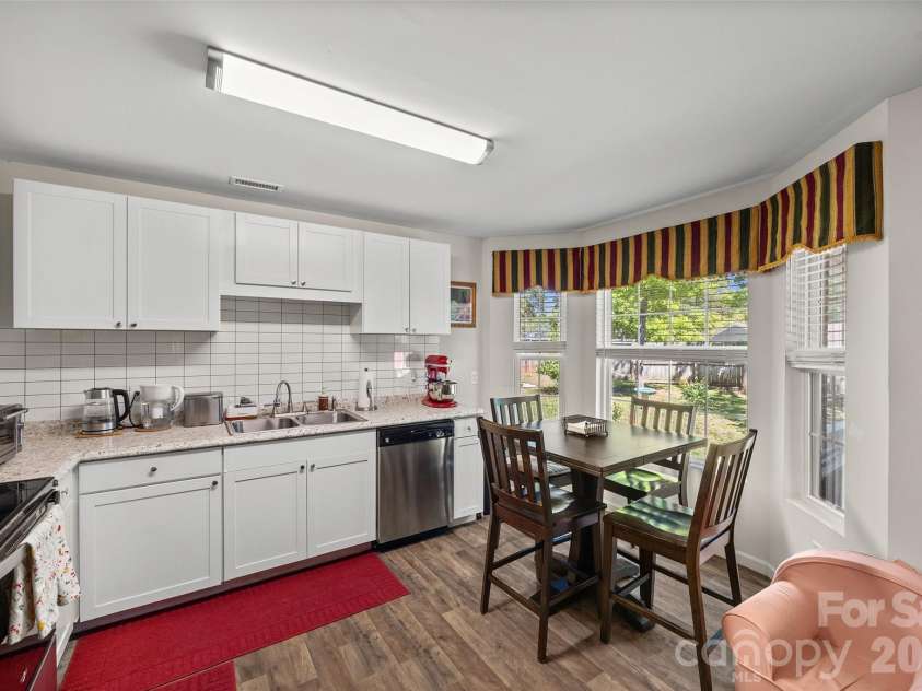 208 Victoria Circle, York, SC 29745.  MLS# CAR4381386, YatesRealty ID 23459. 
